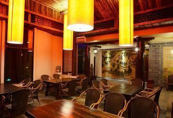 Kunming Green Lake Hostel Экстерьер фото